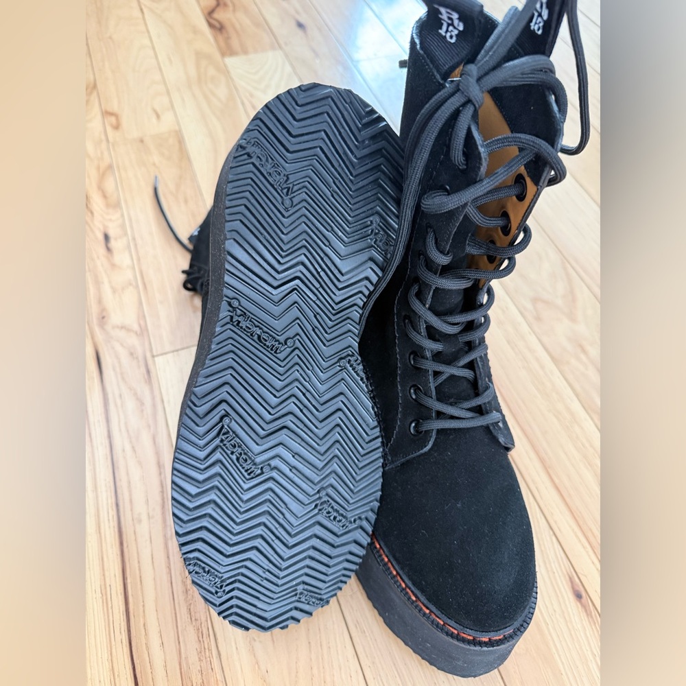 Black Platform Lace-Up Boots - Picture 8 of 9
